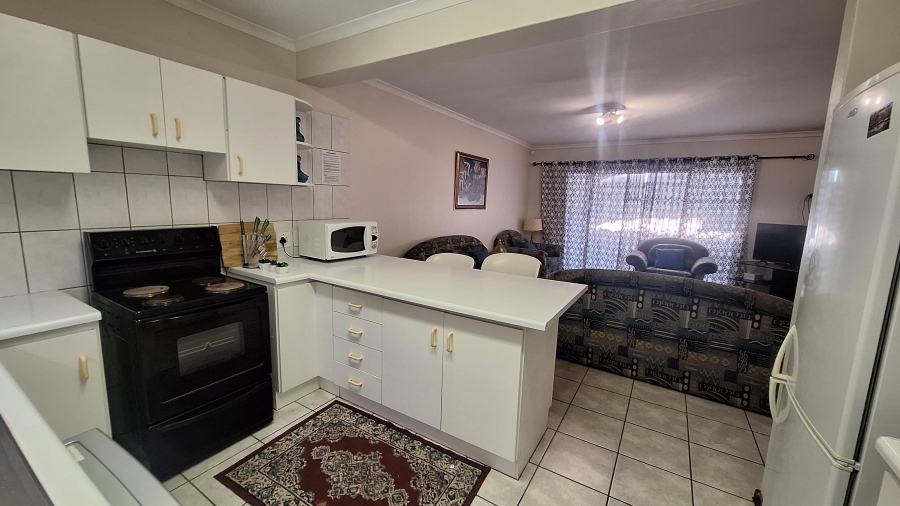 3 Bedroom Property for Sale in Gordons Bay Central Western Cape